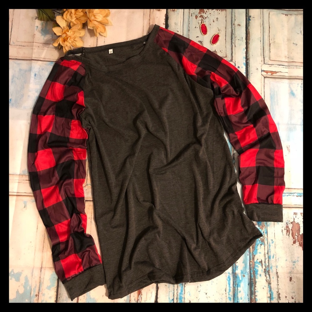 RESTOCK SOON!! Mixed Material Top/Perfect for Fall - Picture 1 of 3